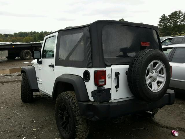 1J4AA2D10BL608015 - 2011 JEEP WRANGLER S WHITE photo 3