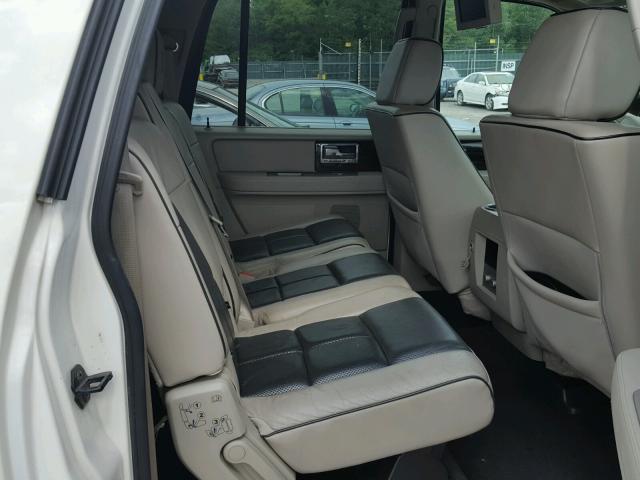 5LMFL28538LJ10704 - 2008 LINCOLN NAVIGATOR CREAM photo 6