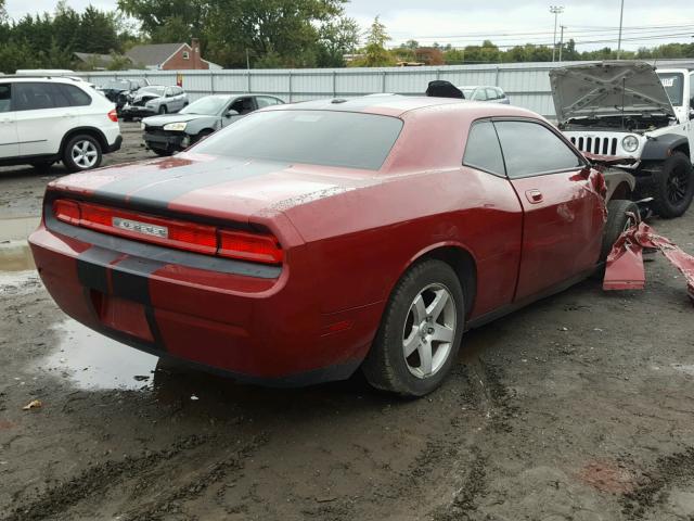 2B3CJ4DV3AH200134 - 2010 DODGE CHALLENGER RED photo 4