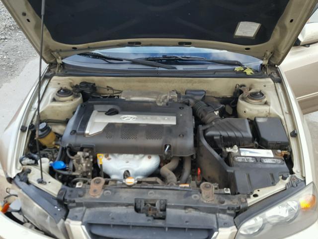 KMHDN46D76U358956 - 2006 HYUNDAI ELANTRA GL GOLD photo 7