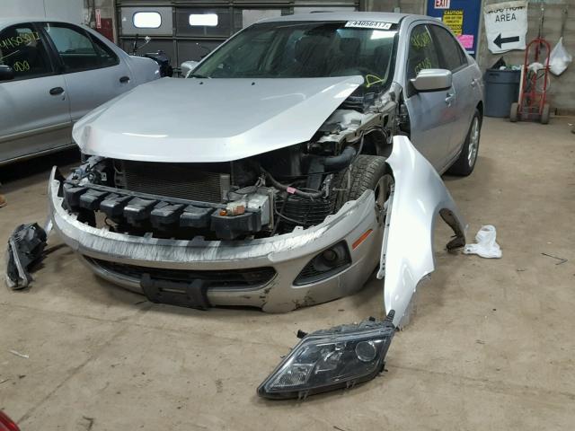 3FAHP0HA2CR219404 - 2012 FORD FUSION SILVER photo 2