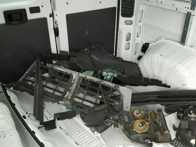 3C6TRVAG3HE524054 - 2017 RAM PROMASTER 白色 照片 9