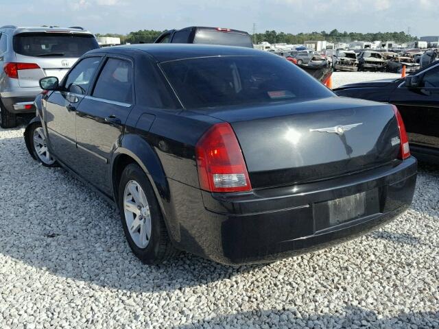 2C3LA43R26H513755 - 2006 CHRYSLER 300 BLACK photo 3