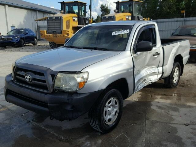 5TENX22N99Z666261 - 2009 TOYOTA TACOMA SILVER photo 2