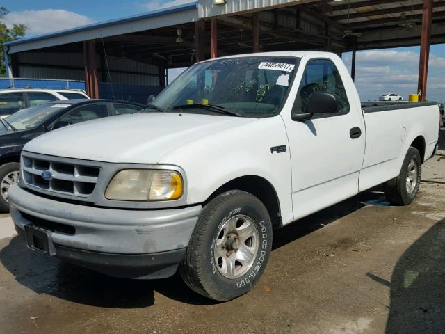 1FTDF1721VND42970 - 1997 FORD F150 WHITE photo 2