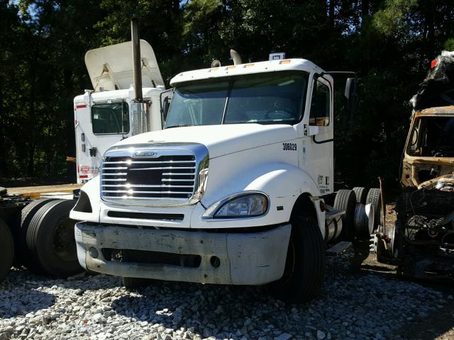 1FUJA6CV66PV88622 - 2006 FREIGHTLINER CONVENTION WHITE photo 2