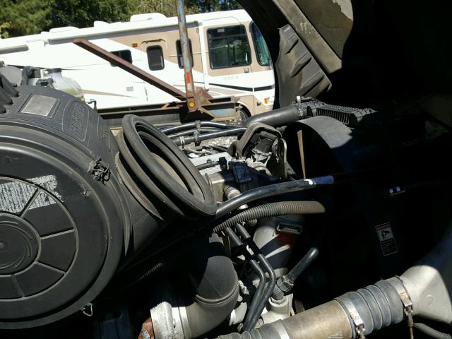 1FUJA6CV66PV88622 - 2006 FREIGHTLINER CONVENTION WHITE photo 7