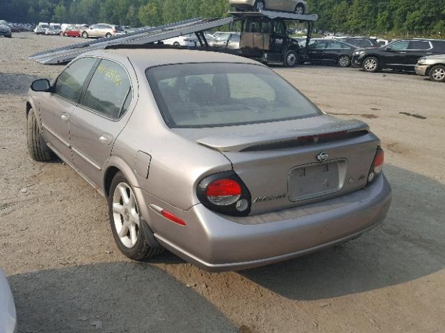 JN1CA31D01T619570 - 2001 NISSAN MAXIMA GXE GRAY photo 3