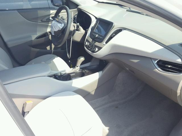 1G1ZB5ST4GF267910 - 2016 CHEVROLET MALIBU LS თეთრი ფოტო 5