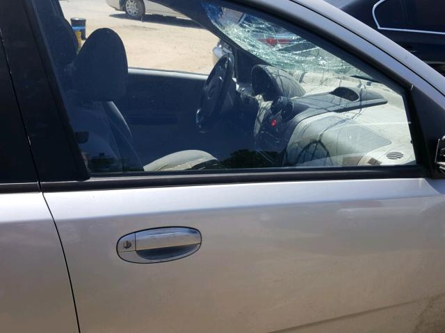 KL1TD52695B305600 - 2005 CHEVROLET AVEO BASE Күміс фото 5