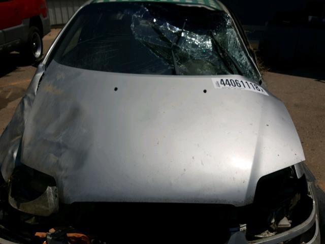 KL1TD52695B305600 - 2005 CHEVROLET AVEO BASE Күміс фото 7