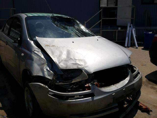 KL1TD52695B305600 - 2005 CHEVROLET AVEO BASE Күміс фото 9