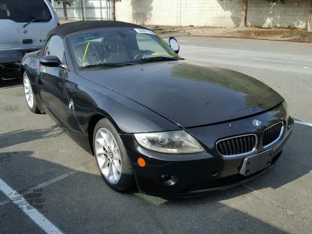 4USBT33525LS58156 - 2005 BMW Z4 2.5 BLACK photo 1