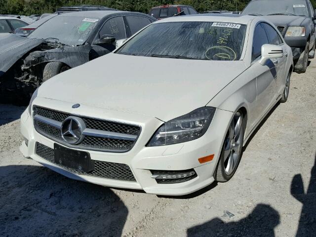 WDDLJ9BB7DA088452 - 2013 MERCEDES-BENZ CLS WHITE photo 2