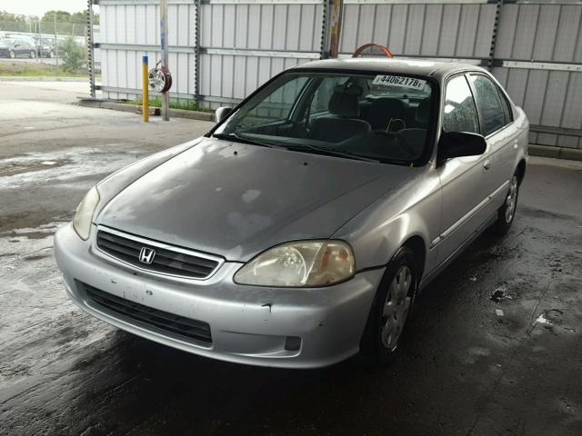 2HGEJ6619YH517408 - 2000 HONDA CIVIC BASE 银色 照片 2