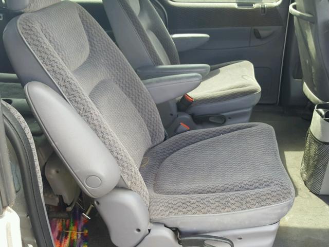 1C4GJ44RXYB631575 - 2000 CHRYSLER GRAND VOYA Gümüş foto 6