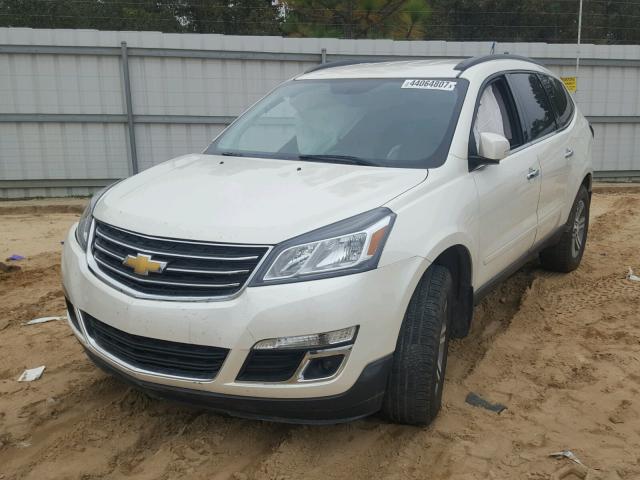 1GNKRHKD2FJ266918 - 2015 CHEVROLET TRAVERSE L WHITE photo 2