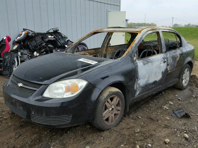 1G1AL52F357565893 - 2005 CHEVROLET COBALT LS BLACK photo 2