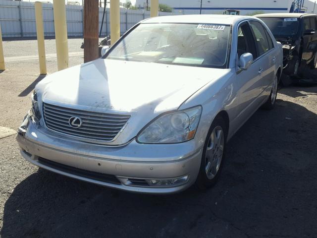 JTHBN36F840138493 - 2004 LEXUS LS 430 SILVER photo 2