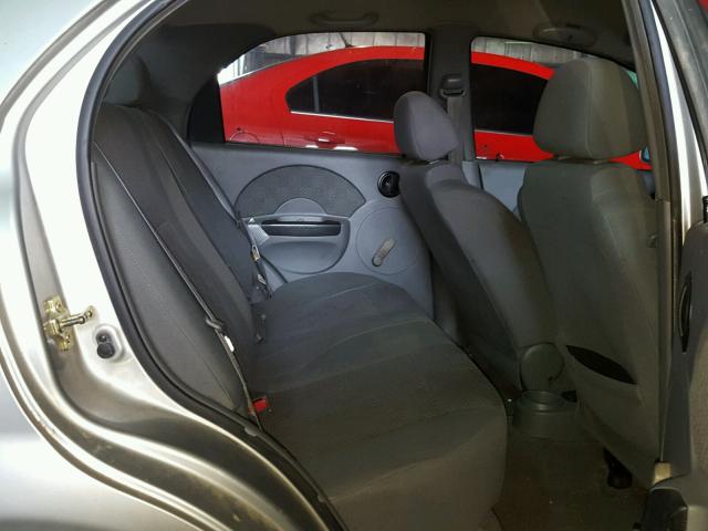 KL1TD52635B463625 - 2005 CHEVROLET AVEO BASE Արծաթագույն լուսանկար 6