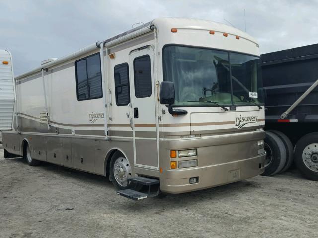 4UZ6XFBC5XCB38317 - 1999 FREIGHTLINER CHASSIS X BEIGE photo 1