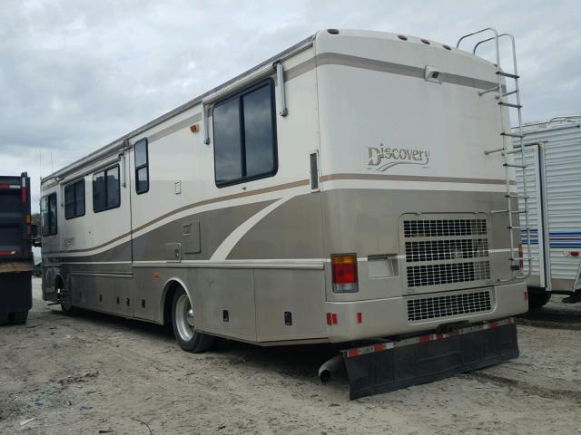 4UZ6XFBC5XCB38317 - 1999 FREIGHTLINER CHASSIS X BEIGE photo 3