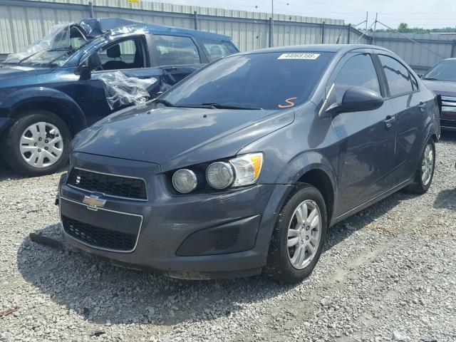 1G1JA5SH5C4220483 - 2012 CHEVROLET SONIC LS GRAY photo 2