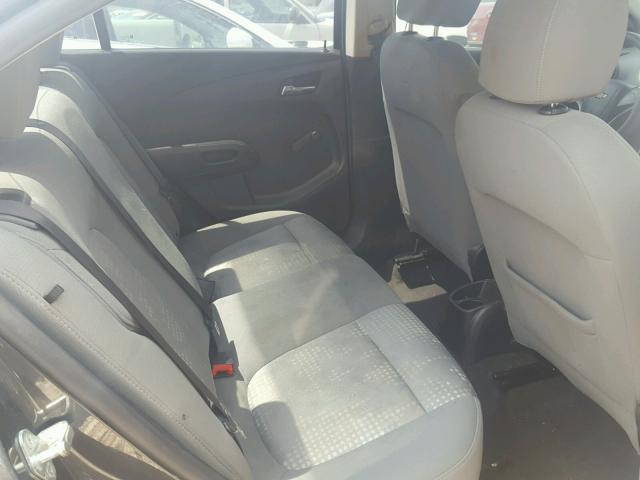 1G1JA5SH5C4220483 - 2012 CHEVROLET SONIC LS GRAY photo 6