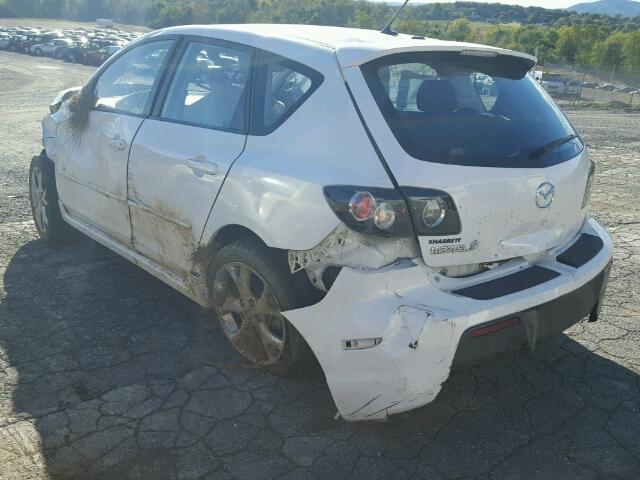 JM1BK343981161137 - 2008 MAZDA 3 HATCHBAC WHITE photo 3