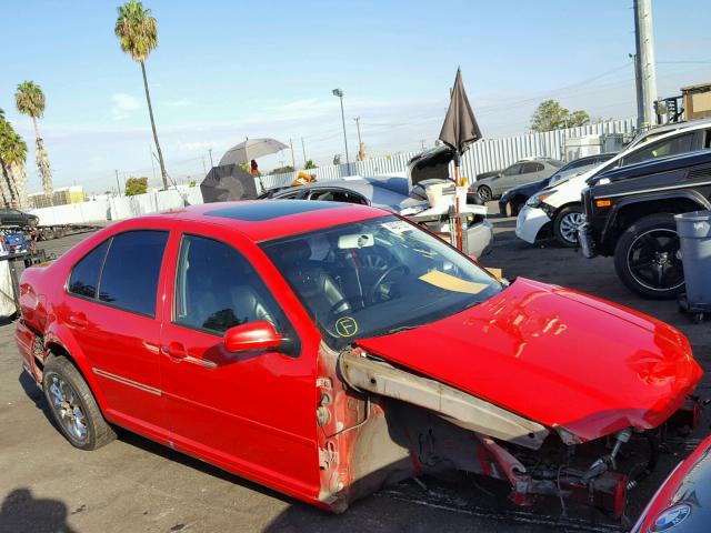 3VWSE29M6YM090448 - 2000 VOLKSWAGEN JETTA RED photo 1