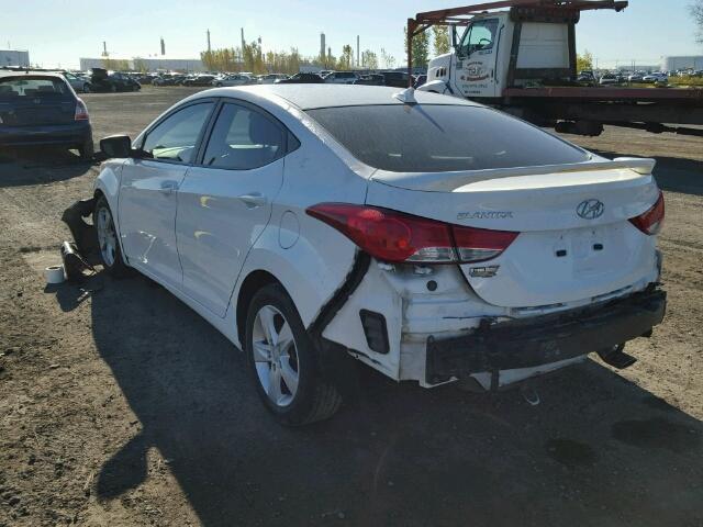 5NPDH4AE2CH118800 - 2012 HYUNDAI ELANTRA GL WHITE photo 3