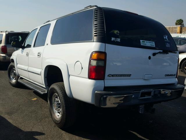 3GNGK26U82G146960 - 2002 CHEVROLET SUBURBAN K WHITE photo 3