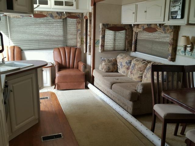 4YDF28F296G919259 - 2006 KEYSTONE OUTBACK WHITE photo 3