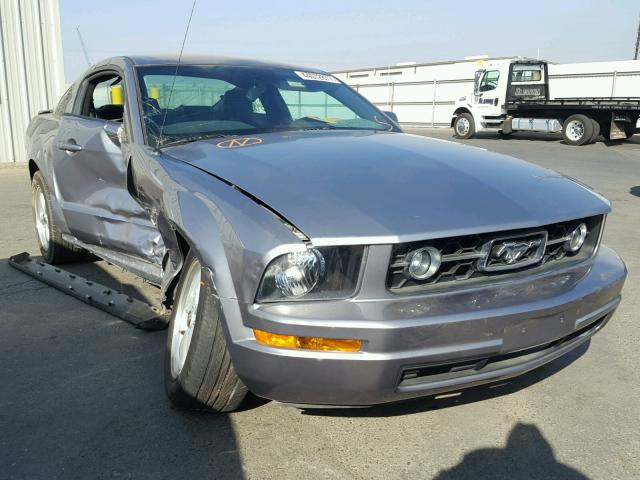 1ZVHT80N675319871 - 2007 FORD MUSTANG CHARCOAL photo 1