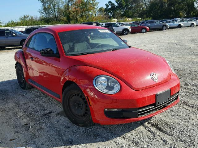 3VWFP7AT3CM616748 - 2012 VOLKSWAGEN BEETLE RED photo 1