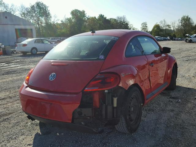 3VWFP7AT3CM616748 - 2012 VOLKSWAGEN BEETLE RED photo 4