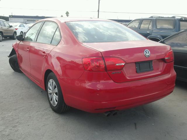 3VW2K7AJ9EM408226 - 2014 VOLKSWAGEN JETTA BASE RED photo 3