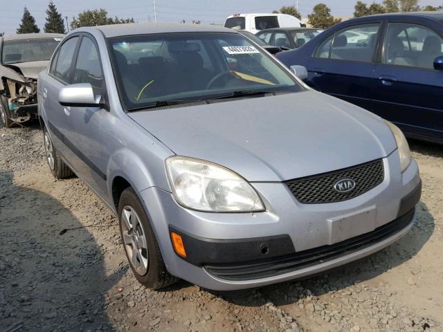 KNADE123966108538 - 2006 KIA RIO SILVER photo 1