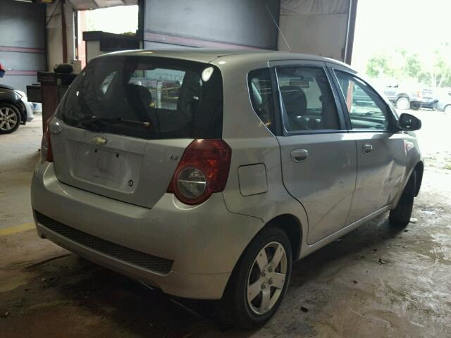 KL1TD6DE3BB132419 - 2011 CHEVROLET AVEO LS SILVER photo 4
