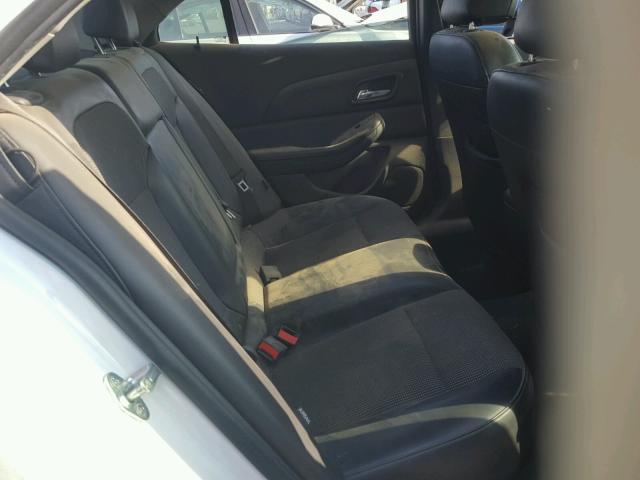 1G11C5SL2EF213836 - 2014 CHEVROLET MALIBU 1LT თეთრი ფოტო 6