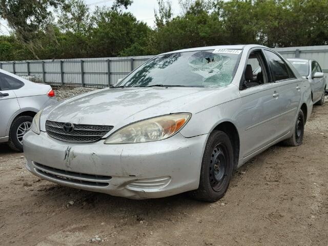 4T1BE32K73U189748 - 2003 TOYOTA CAMRY LE GRAY photo 2