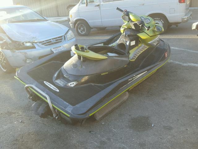 ZZN41027A404 - 2004 BOMBARDIER JETSKI TWO TONE photo 4