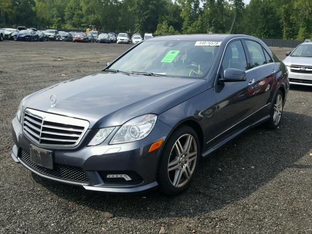 WDDHF8HBXAA063310 - 2010 MERCEDES-BENZ E 350 4MAT GRAY photo 2