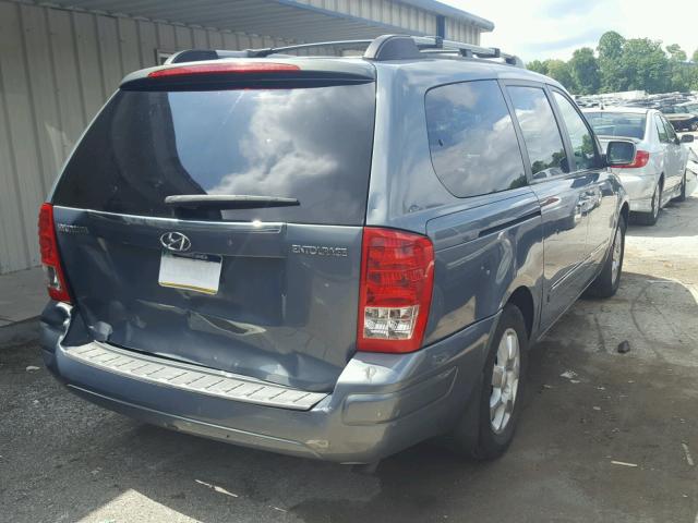 KNDMC233076033436 - 2007 HYUNDAI ENTOURAGE BLUE photo 4