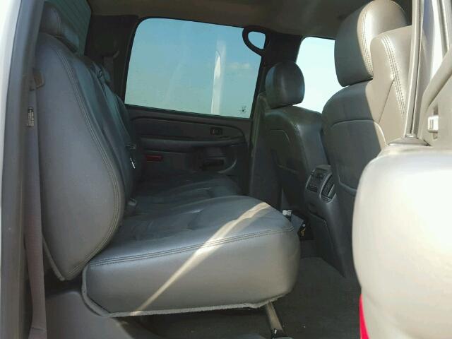 1GCHK23D76F150720 - 2006 CHEVROLET SILVERADO WHITE photo 6