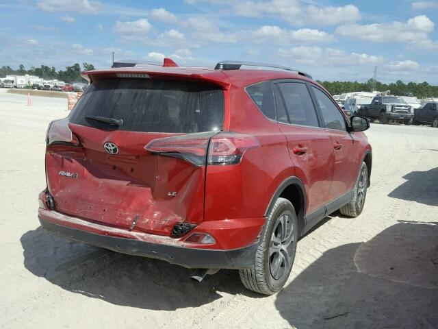 JTMZFREV2HJ100900 - 2017 TOYOTA RAV4 LE Կարմիր լուսանկար 4