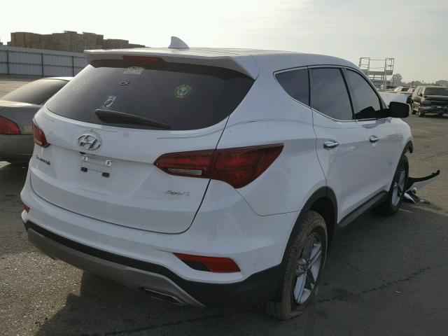 5NMZT3LB8HH017119 - 2017 HYUNDAI SANTA FE S WHITE photo 4