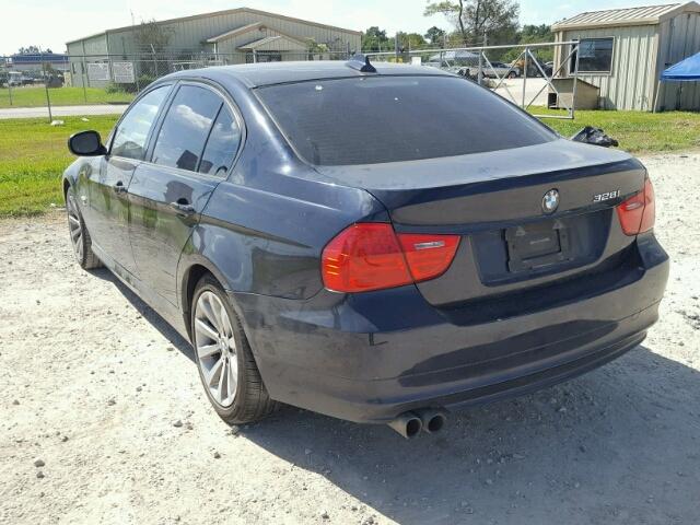 WBAPK5C57AA646612 - 2010 BMW 328 XI SUL BLUE photo 3