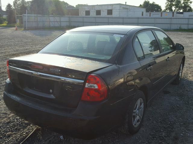 1G1ZS51F26F262411 - 2006 CHEVROLET MALIBU LS BLACK photo 4