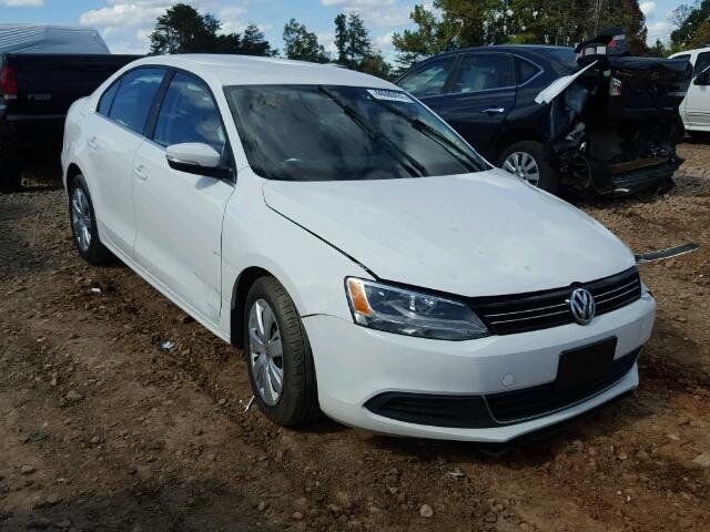 3VWDP7AJ2DM283286 - 2013 VOLKSWAGEN JETTA SE WHITE photo 1